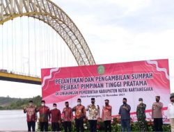 Bupati Kukar Melantik Pejabat Pimpinan Tinggi Pratama