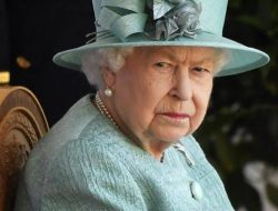 Ratu Elizabeth II Positif COVID-19, ‘God Save The Queen’