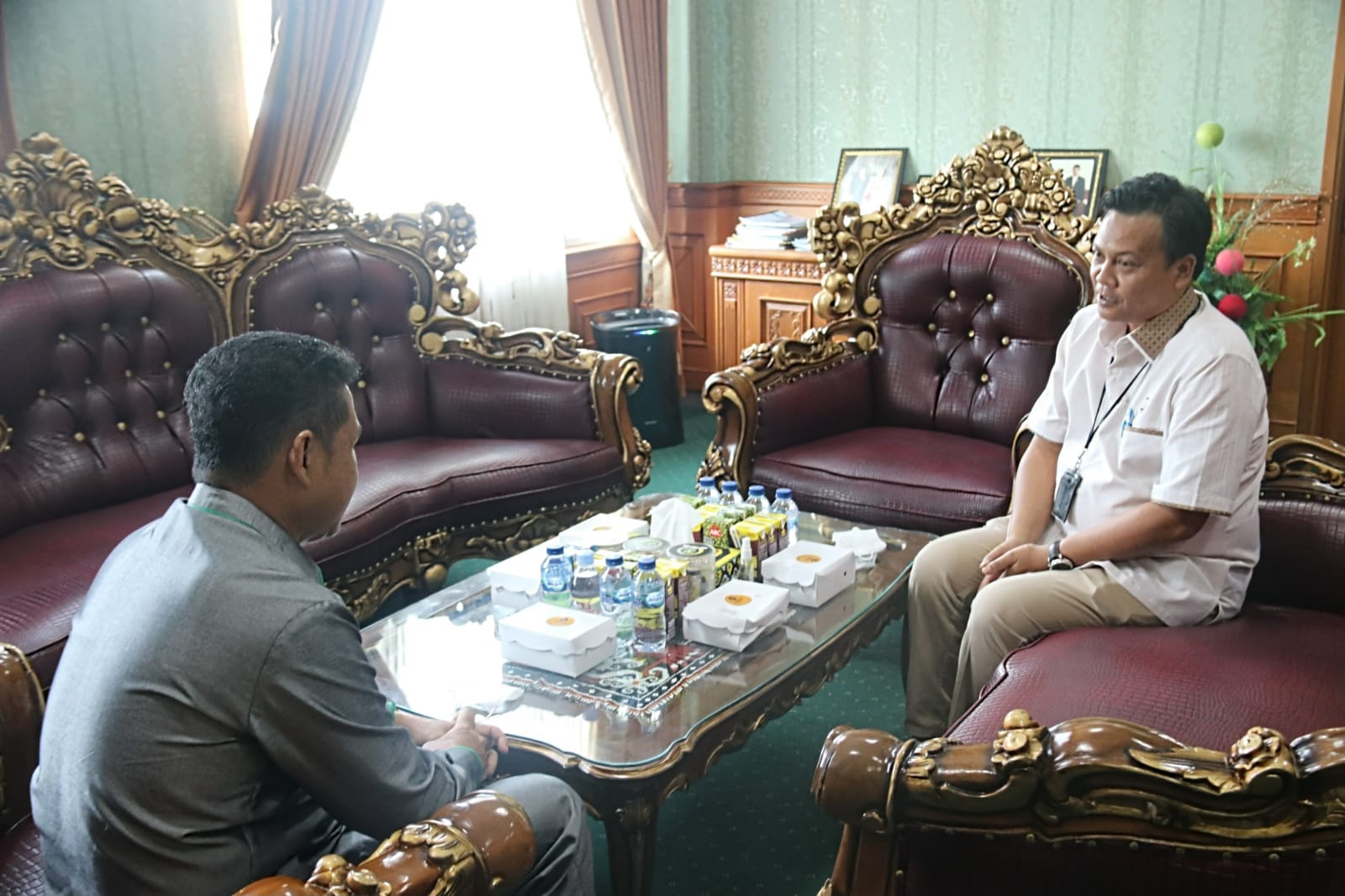 Ketua DPRD H Joni menerima kunjungan dari Ketua Pengadilan Negeri Sangatta