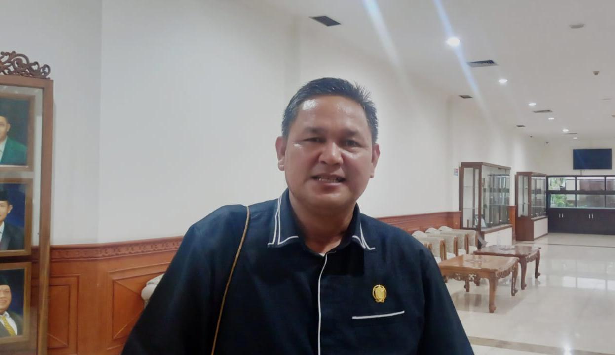 Anggota DPRD Kutim Komisi B, Yan Ipui