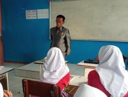 Komisi D Sidak SMPN 1 Sangut, Yulianus P Pendidikan Menjadi Tanggung Jawab Kita Bersama