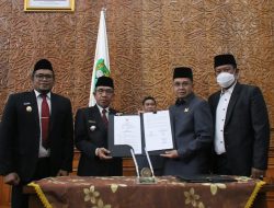 DPRD Kutim Gelar Paripurna Tentang KUA-PPAS 2023 dan Perubahan KUA-PPAS 2022