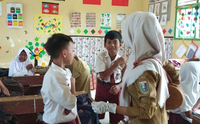 Pembarian imunisasi pada anak mulai dari 0-12 tahun masih terus digalakkan oleh Dinas Kesehatan Kabupaten Kutai Timur (Dinkes Kutim)