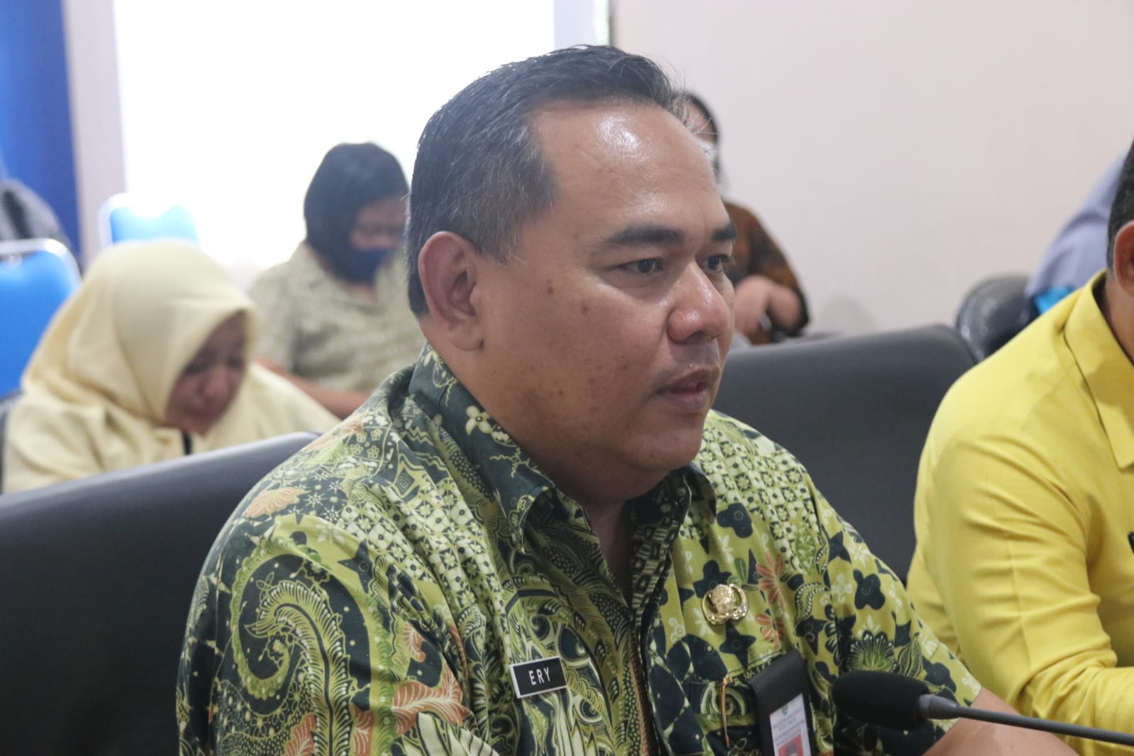 Program Pembangunan Desa 3435 non 3T (tertinggal, terdepan dan terluar) saat ini sedang berjalan, yang mana dalam program ini Kementrian Kominfo memberikan penugasan kepada para provider untuk membangun daerah-daerah yang masih kesulitan layanan jangkauan telekomunikasi.