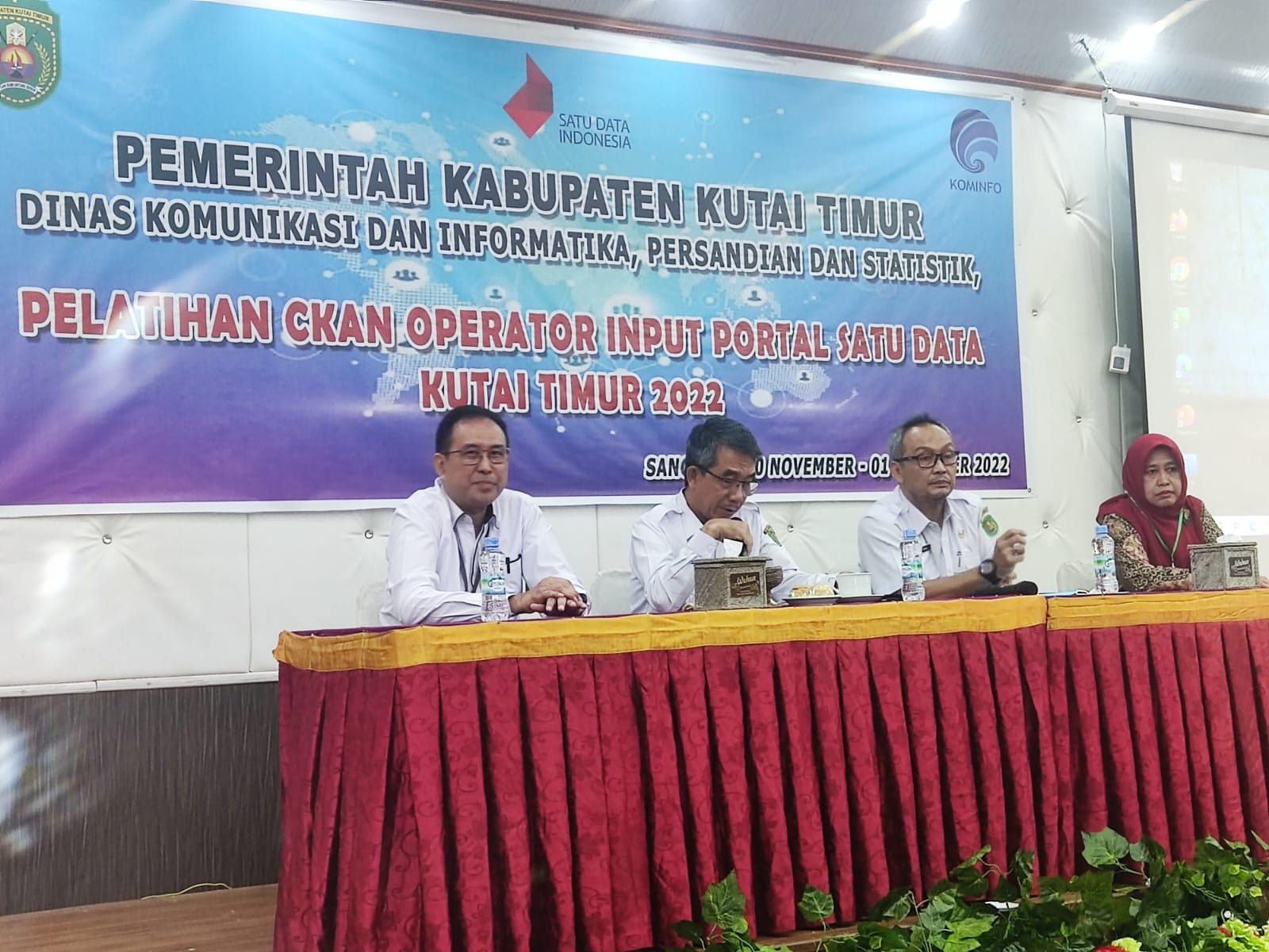 pemerintah kabupaten kutai timur (kutim) melalui Dinas Komunikasi Informatika dan Persandingan Statistik menggelar Pelatihan CKAN Operator Input Portal Satu Data