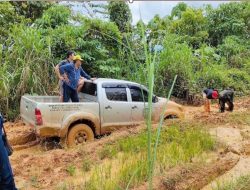 Demi Penuhi Koleksi Buku Untuk Masyarakat Terbatas Kaltim, DPK kaltim Tak pedulikan Akses Jalan