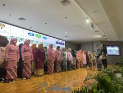 Kukuhkan Bunda PAUD Kecamatan dan Desa se-Kabupaten Kutim, Robiah Minta Segera Bentuk Pokja di Wilayah Masing-Masing