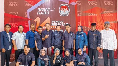 KPU Menerima Kedatangan Partai Nasional Demokrat (NASDEM) Saat Menyerahkan Dokumen Pendaftaran (bacaleg) DPRD Untuk 2024