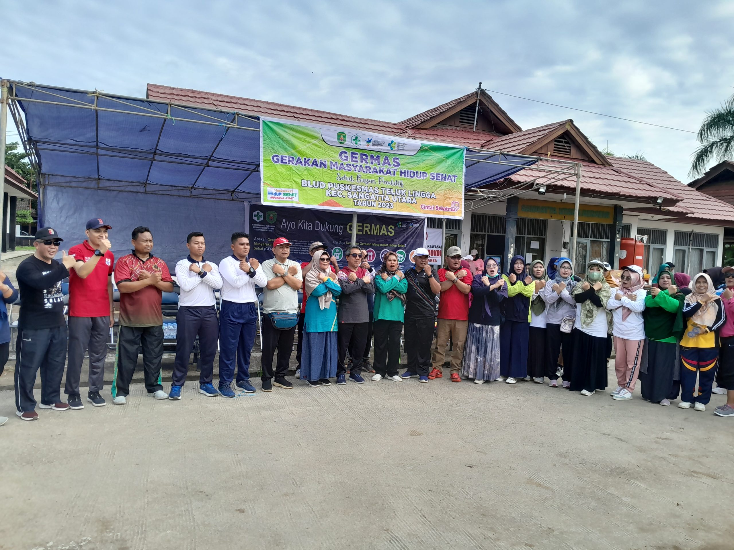 Kegiatan garapan Dinas Kesehatan ini diikuti oleh seluruh instansi pemerintahan dan masyarakat Kabupaten Kutim di Halaman Balai Pertemuan Umum (BPU) Sangatta Utara