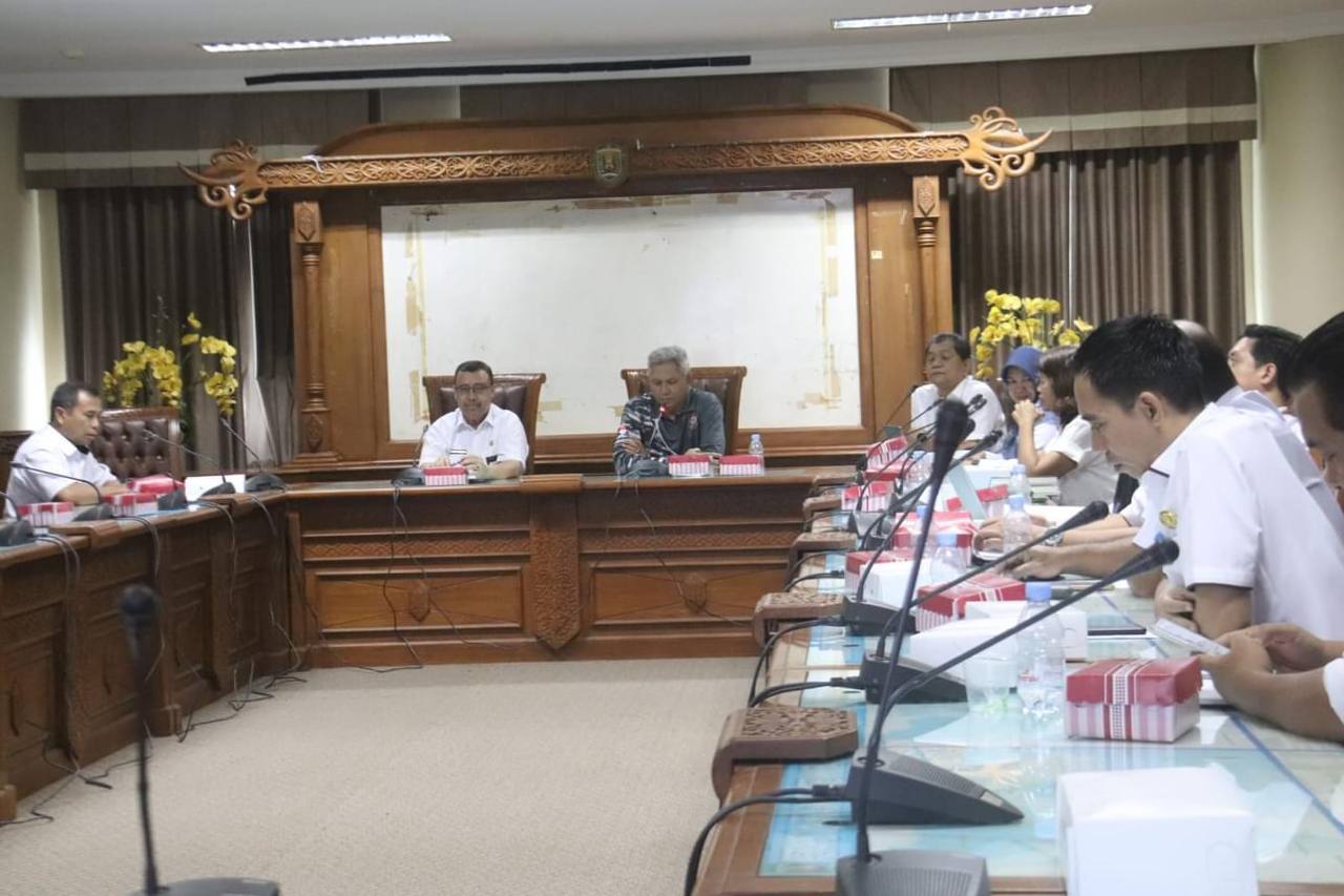 Rizali meminta Dinas Kesehatan Kutim untuk selalu melakukan komunikasi dan koordinasi dengan pimpinan dan daerah lainnya agar usulan tersebut dapat terlaksana