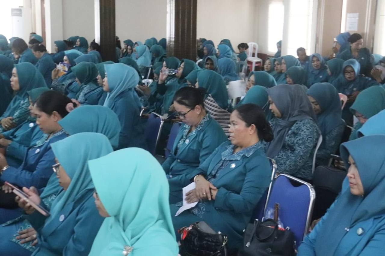 memperingati Hari Kesatuan Gerak (HKG) Pemberdayaan dan Keluarga (PKK) ke-51 tahun 2023