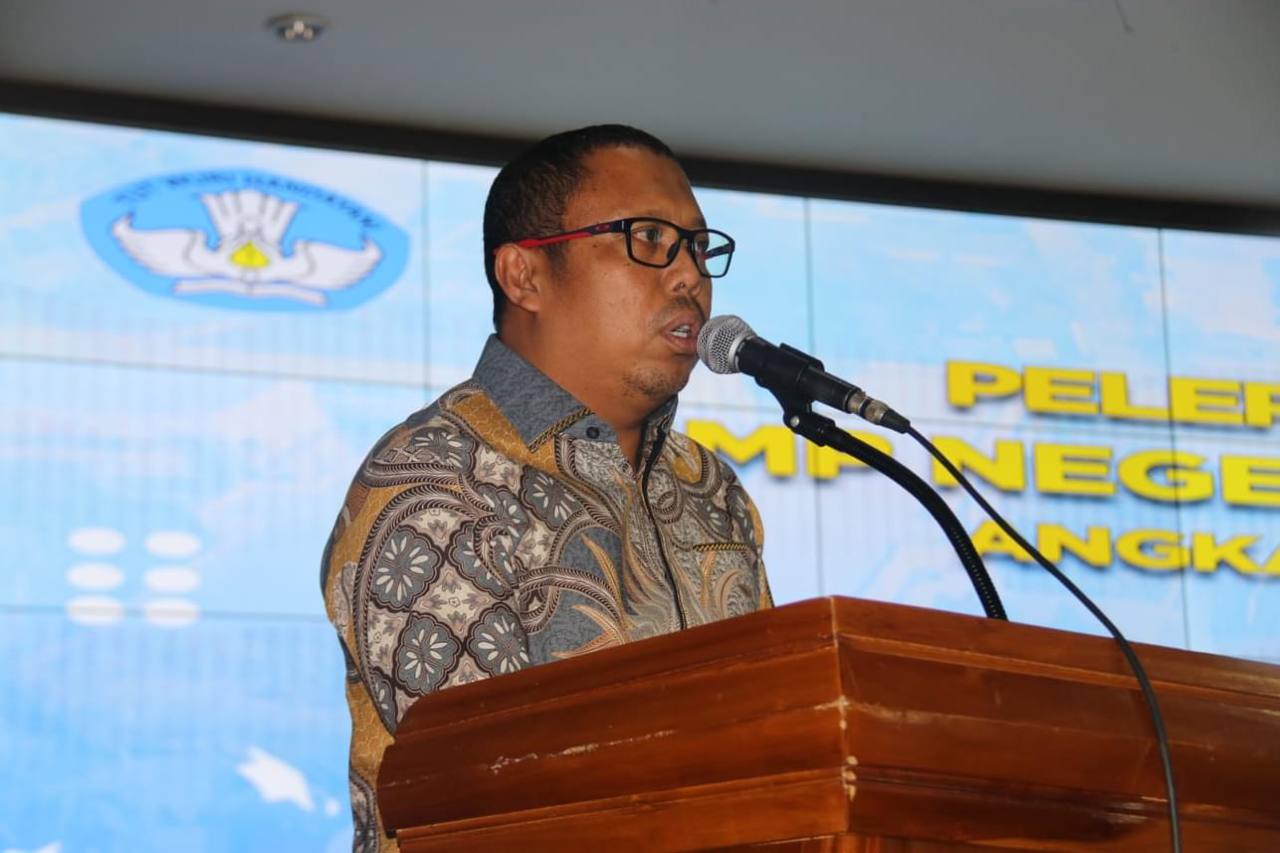 Ilham berpesan kepada para peserta didik untuk menjadi generasi berkarakter dalam artian memiliki kedisiplinan yang bagus menghormati orang tua dan guru